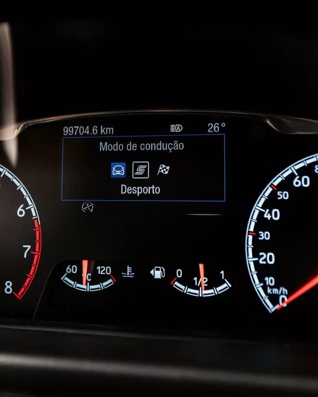 Ford Fiesta 2019 - 22900 EUR, 94000 km - 94000km - foto 20 de 42