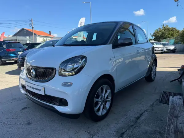 Smart ForFour 2018 - 12480 EUR, 85000 km - 85000km - foto 3 de 7