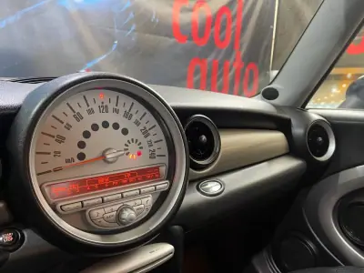 MINI Cooper S 2008 - 8999 EUR, 158000 km - AUTO.MOTO.pt - 158000km - foto 41 de 48