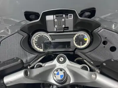 BMW R 12 Base 2015 - 7500 EUR, 97000 km - AUTO.MOTO.pt - 97000km - foto 12 de 19