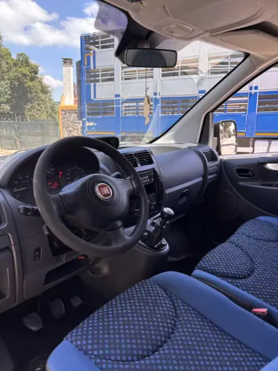 Fiat Scudo 2014 - 8990 EUR, 278000 km - AUTO.MOTO.pt - 278000km - foto 6 de 8