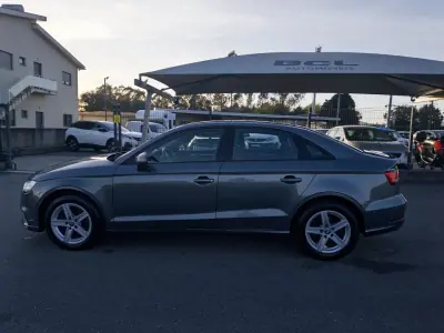 Audi A3 Limousine 2017 - 16990 EUR, 97000 km - AUTO.MOTO.pt - 97000km - foto 4 de 33