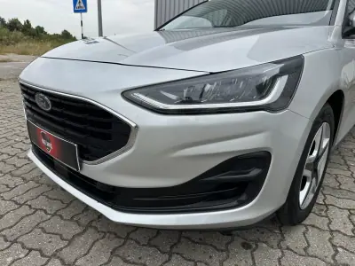 Ford Focus SW 2023 - 15490 EUR, 91000 km - 91000km - foto 9 de 17