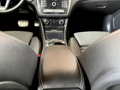 Mercedes-Benz A 180 2015 - 15999 EUR, 219500 km - AUTO.MOTO.pt - 219500km - foto 86 de 110