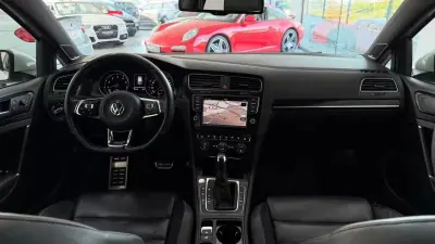 Volkswagen Golf 2013 - 20990 EUR, 163534 km - AUTO.MOTO.pt - 163534km - foto 8 de 22