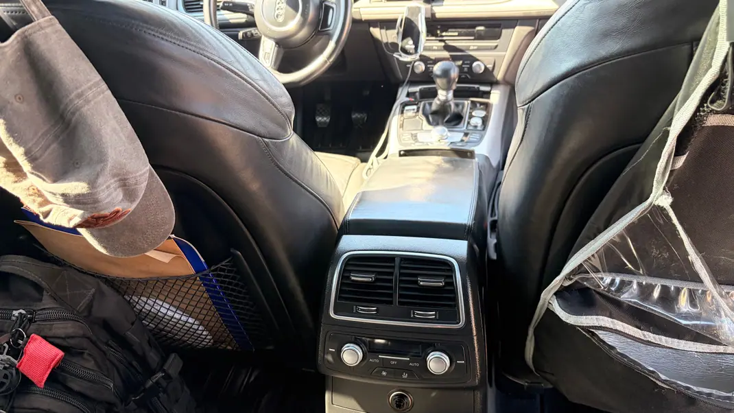 Audi A6 Avant 2015 - 16990 EUR, 245000 km - 245000km - foto 8 de 13