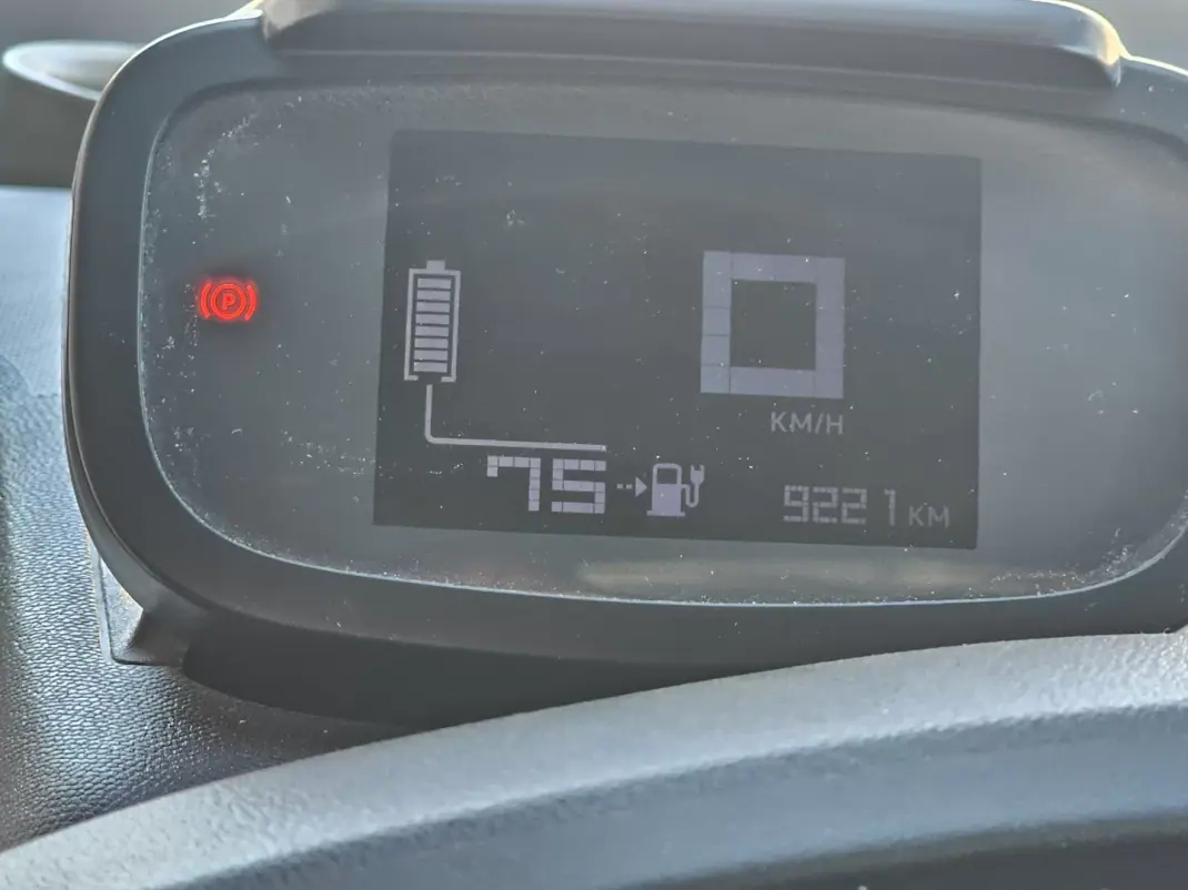 Citroën Ami 2024 - 8499 EUR, 9221 km - 9221km - foto 9 de 13