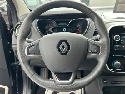Renault Captur 2019 - 13947 EUR, 36000 km - AUTO.MOTO.pt - 36000km - foto 13 de 15