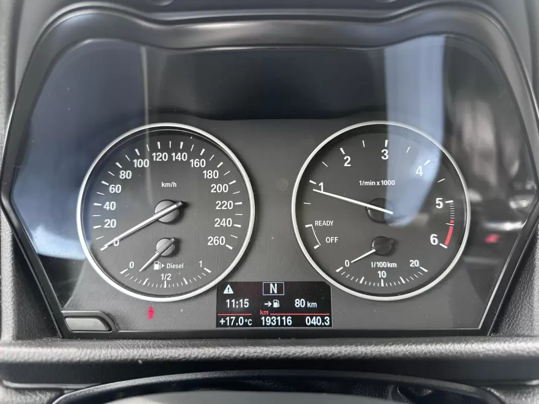 BMW 218 Active Tourer 2016 - 14900 EUR, 190000 km - AUTO.MOTO.pt - 190000km - foto 33 de 58