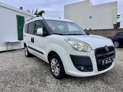 Fiat Doblo 2011 - 9900 EUR, 214000 km - AUTO.MOTO.pt - 214000km - foto 2 de 19