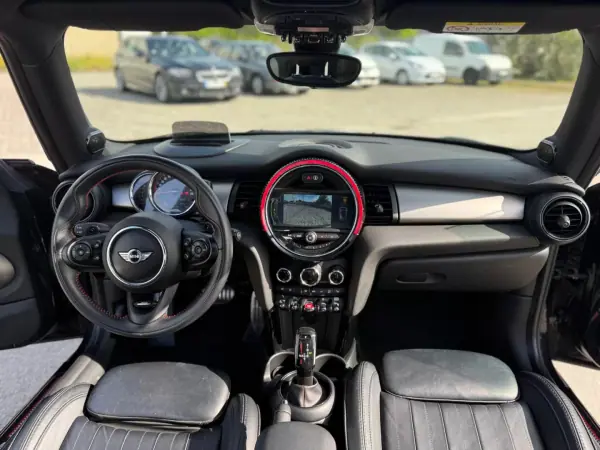 MINI John Cooper Works 2018 - 27900 EUR, 51250 km - AUTO.MOTO.pt - 51250km - foto 16 de 28