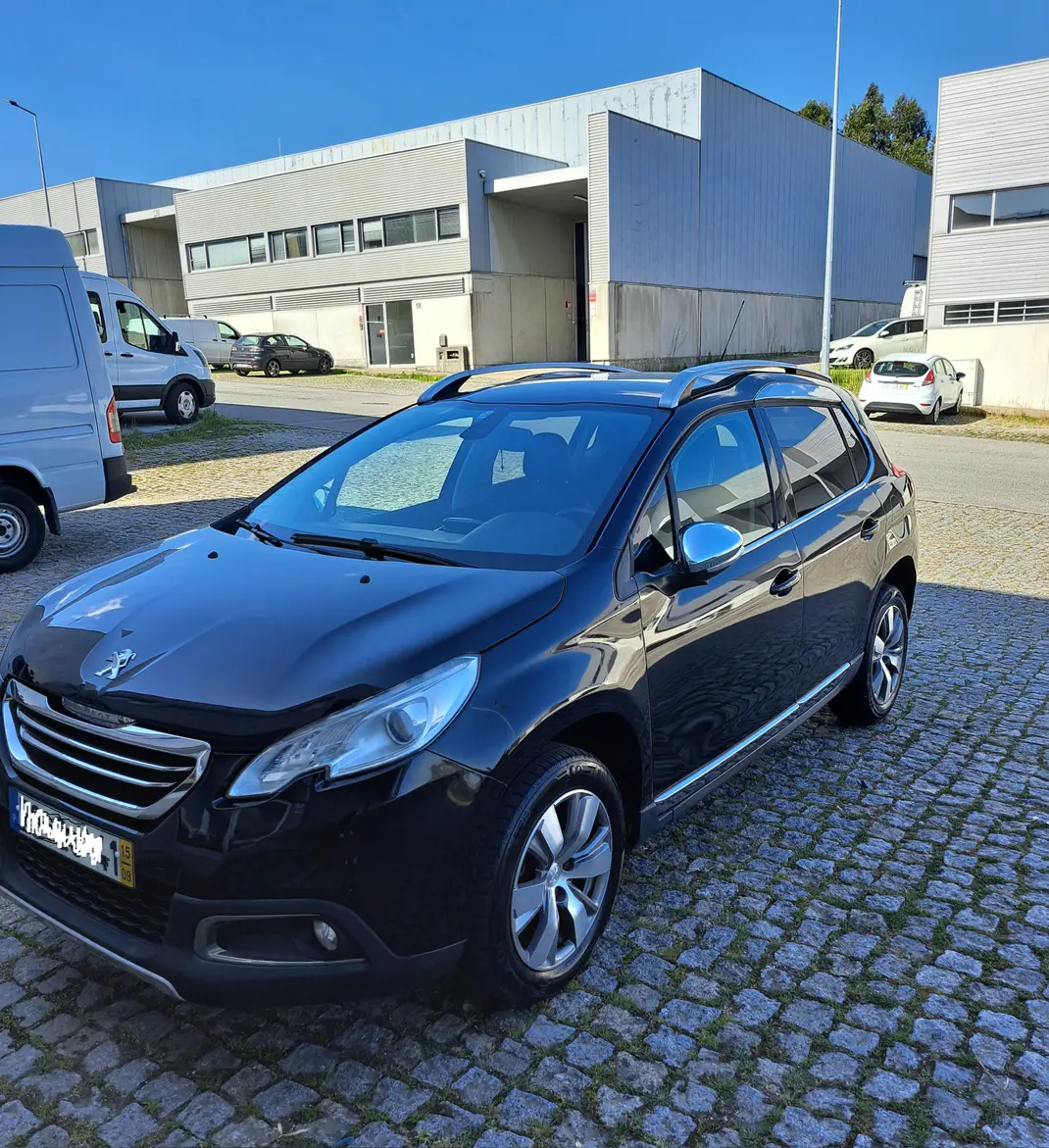 Peugeot 2008 2015 - 9100 EUR, 147000 km - AUTO.MOTO.pt - 147000km - foto 1 de 11
