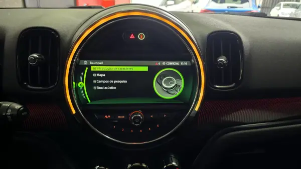 MINI Countryman 2018 - 21550 EUR, 127363 km - AUTO.MOTO.pt - 127363km - foto 39 de 71