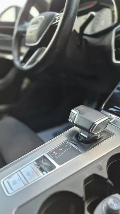 Audi A6 Avant 2019 - 36980 EUR, 165000 km - AUTO.MOTO.pt - 165000km - foto 9 de 19