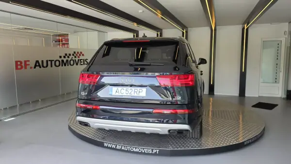 Audi Q7 2015 - 33900 EUR, 144656 km - AUTO.MOTO.pt - 144656km - foto 18 de 67