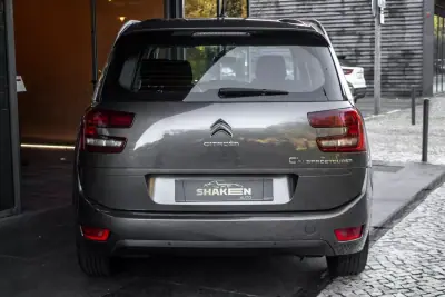 Citroën C4 Picasso 2018 - 9900 EUR, 296322 km - AUTO.MOTO.pt - 296322km - foto 8 de 30