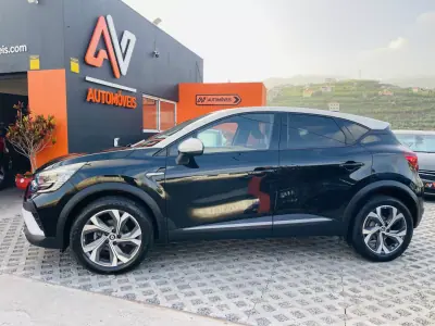 Renault Captur 2023 - 19950 EUR, 66838 km - 66838km - foto 4 de 13