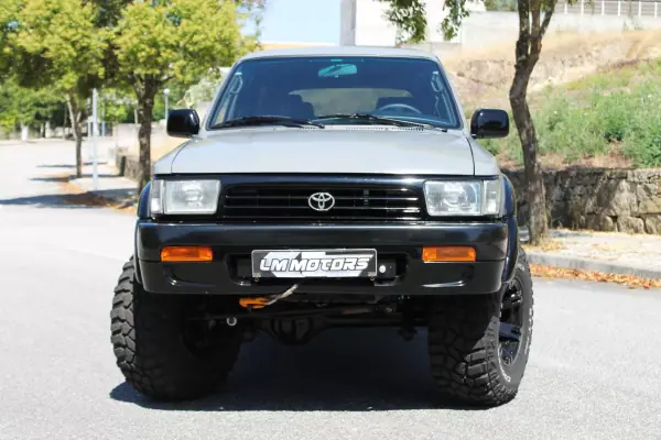 Toyota 4-Runner 1995 - 48000 EUR, 336000 km - AUTO.MOTO.pt - 336000km - foto 3 de 40