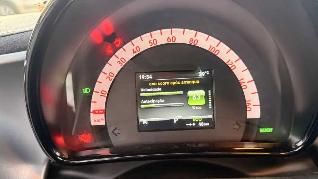 Smart ForFour 2019 - 14900 EUR, 32900 km - 32900km - foto 54 de 66