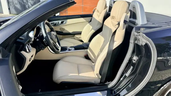 Mercedes-Benz SLK 200 2011 - 25950 EUR, 116975 km - AUTO.MOTO.pt - 116975km - foto 18 de 80