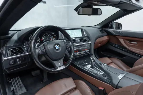 BMW 640 2012 - 29950 EUR, 127000 km - AUTO.MOTO.pt - 127000km - foto 15 de 40