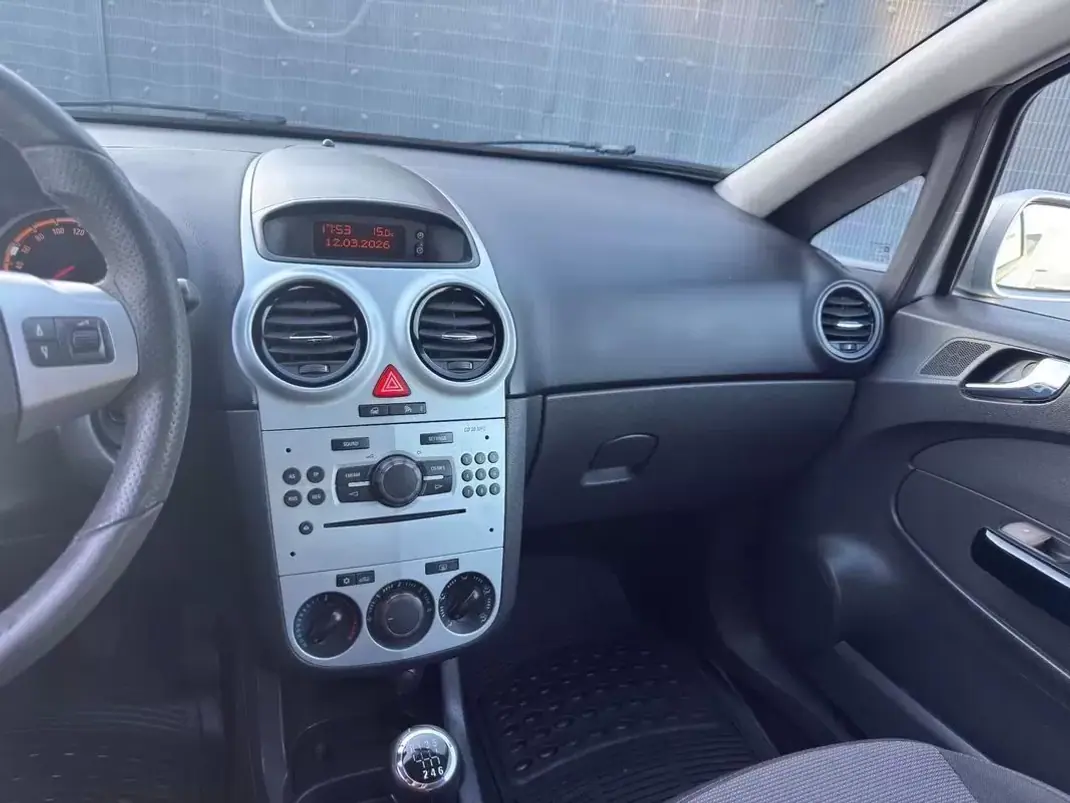 Opel Corsa van Ac 1.3 cdti 2007 - 4450 EUR, 139900 km - AUTO.MOTO.pt - 139900km - foto 17 de 17