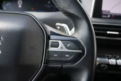 Peugeot 3008 2018 - 17990 EUR, 166000 km - AUTO.MOTO.pt - 166000km - foto 40 de 49