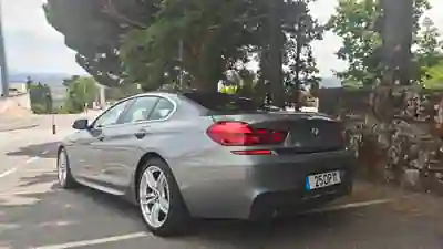 BMW 640 Gran Coupé 2014 - 27500 EUR, 278000 km - AUTO.MOTO.pt - 278000km - foto 2 de 12