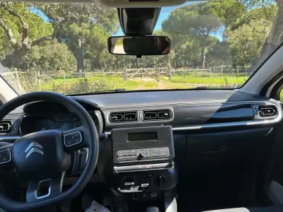 Citroën C3 2018 - 10950 EUR, 128000 km - AUTO.MOTO.pt - 128000km - foto 6 de 12