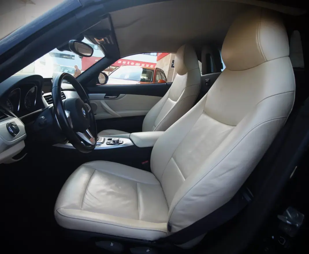 BMW Z4 2012 - 21000 EUR, 203000 km - AUTO.MOTO.pt - 203000km - foto 7 de 31