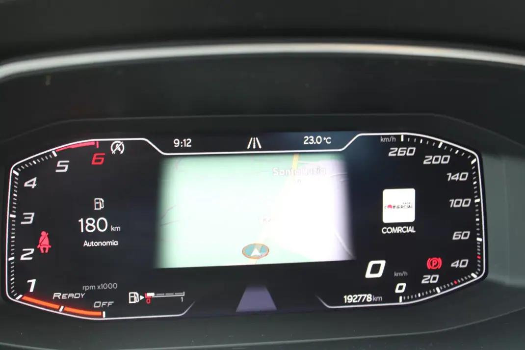 SEAT Leon 2021 - 15990 EUR, 192000 km - AUTO.MOTO.pt - 192000km - foto 26 de 32