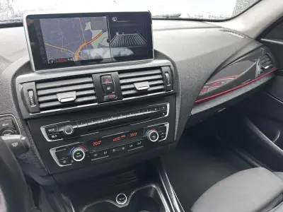 BMW 116 2013 - 10900 EUR, 220000 km - AUTO.MOTO.pt - 220000km - foto 25 de 31