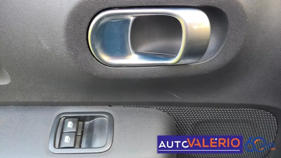 Citroën C3 2022 - 15450 EUR, 69728 km - AUTO.MOTO.pt - 69728km - foto 10 de 33
