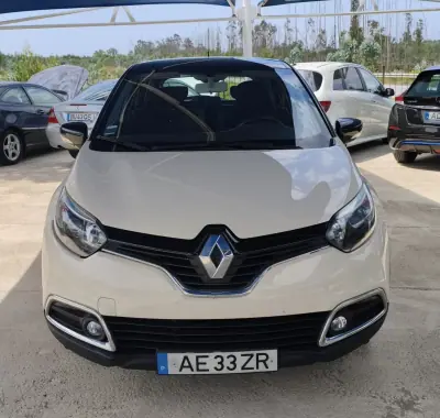 Renault Captur 2017 - 12990 EUR, 137723 km - AUTO.MOTO.pt - 137723km - foto 2 de 22