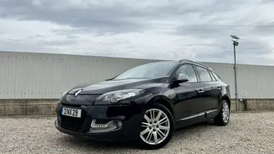 Renault Mégane Sport Tourer 2013 - 9950 EUR, 182000 km - AUTO.MOTO.pt - 182000km - foto 3 de 41