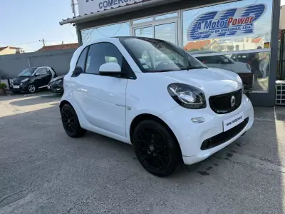 Smart ForTwo Coupé 2015 - 11480 EUR, 60000 km - AUTO.MOTO.pt - 60000km - foto 3 de 4