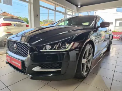 Jaguar XE 2017 - 14250 EUR, 243000 km - AUTO.MOTO.pt - 243000km - foto 5 de 34