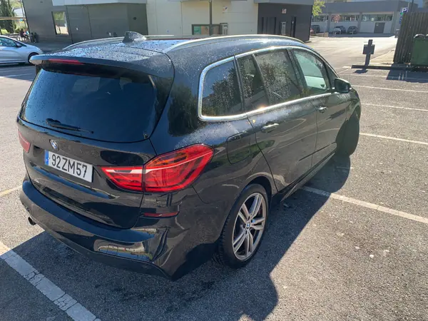 BMW 216 Gran Tourer 2015 - 12000 EUR, 190000 km - AUTO.MOTO.pt - 190000km - foto 3 de 20