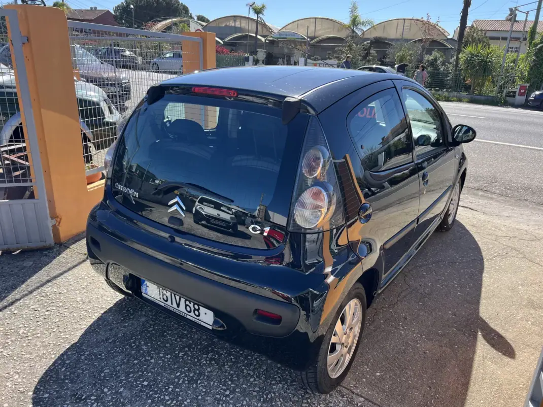 Citroën C1 2010 - 4900 EUR, 132479 km - AUTO.MOTO.pt - 132479km - foto 10 de 15