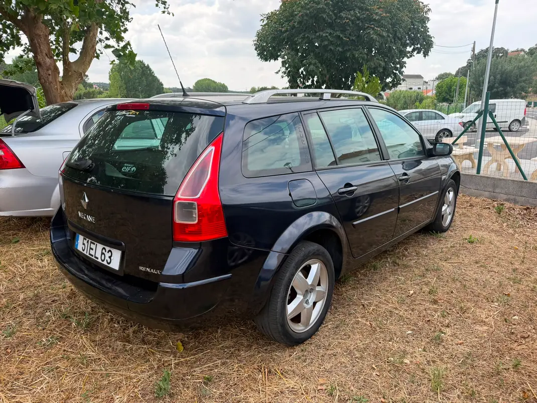 Renault Mégane Break 2007 - 2400 EUR, 0 km - AUTO.MOTO.pt - foto 1 de 7
