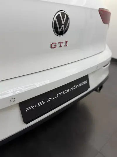 Volkswagen Golf 2020 - 31990 EUR, 65000 km - AUTO.MOTO.pt - 65000km - foto 5 de 20