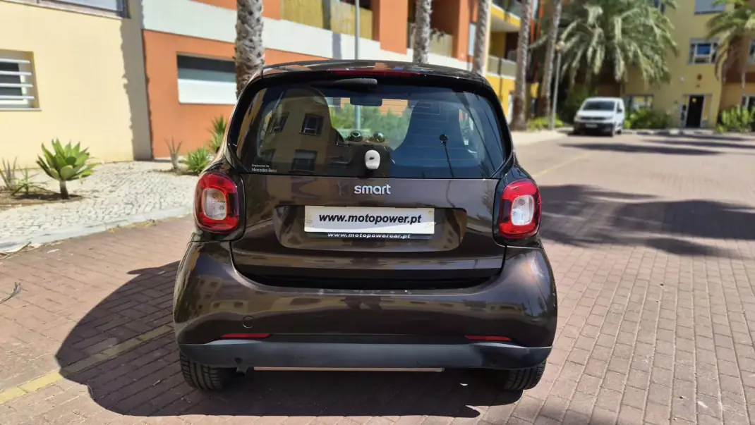 Smart ForTwo 2018 - 12980 EUR, 55000 km - 55000km - foto 9 de 10