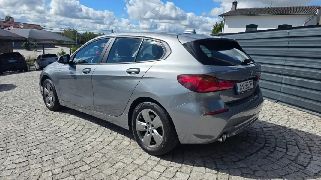 BMW 116 2022 - 22690 EUR, 30000 km - 30000km - foto 6 de 33