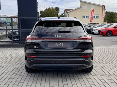 Audi Q4 e-tron 2021 — foto 4 de 18