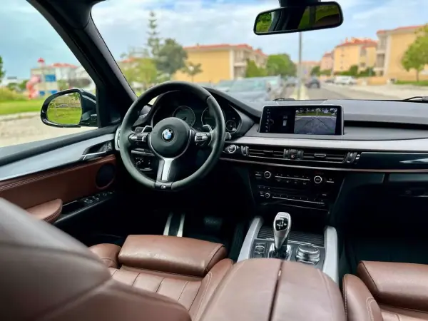 BMW X5 2017 - 28900 EUR, 175000 km - 175000km - foto 30 de 55