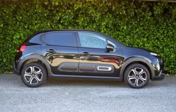 Citroën C3 2021 - 13500 EUR, 98000 km - AUTO.MOTO.pt - 98000km - foto 6 de 16
