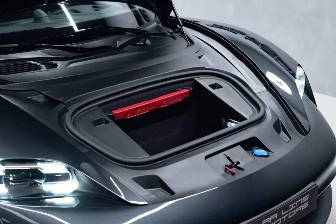 Porsche Taycan 2024 - 84950 EUR, 8000 km - AUTO.MOTO.pt - 8000km - foto 6 de 58