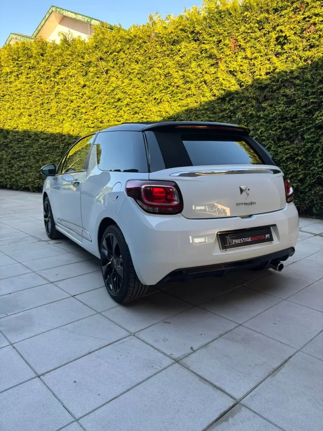 Citroën DS3 2013 - 10900 EUR, 135000 km - AUTO.MOTO.pt - 135000km - foto 4 de 31