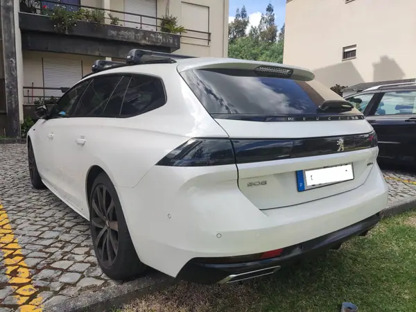 Peugeot 508 SW 2019 - 16750 EUR, 65000 km - AUTO.MOTO.pt - 65000km - foto 2 de 10