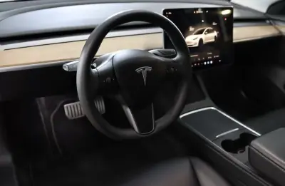 Tesla Model 3 2022 — foto 5 de 23